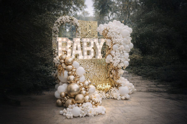 Flori & Baloane - două lumi care se întâlnesc într-un concept spectaculos de botez