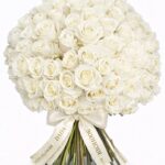 Buchet 101 trandafiri albi – livrare flori Bârlad | Dada Flower Boutique